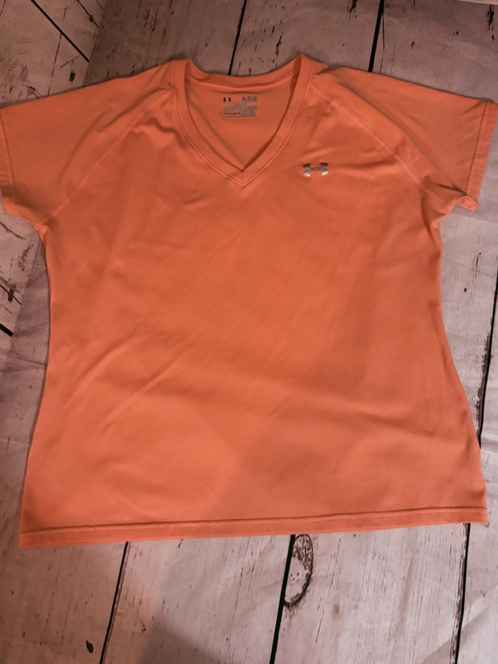 Women’s Under Armour XL semi fitted tshirt orange sherbet color